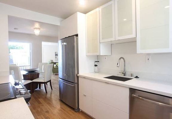 4th image of 350 Lafayette Ave #5