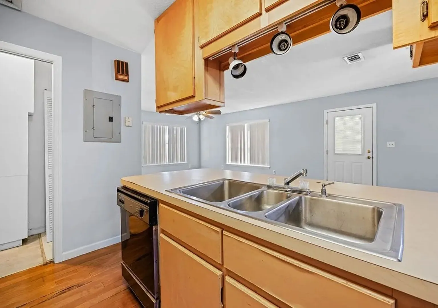 2BD/2BA in Valdosta | Flat-Rate Utilities Included! — Photo 1