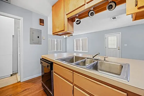 1706 Azalea Dr #638-E Photo 1