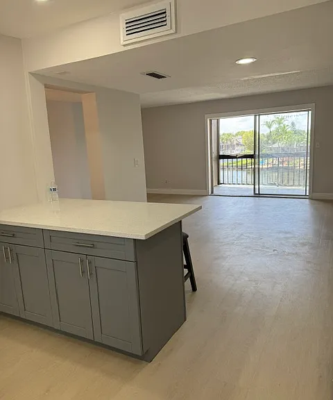 6315 Newtown Cir #B5 — Photo 10
