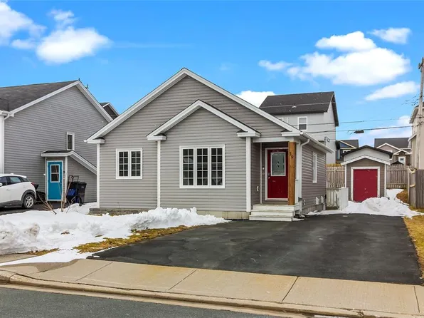 19 Bridgeport Street, Paradise, NL A1L4C1