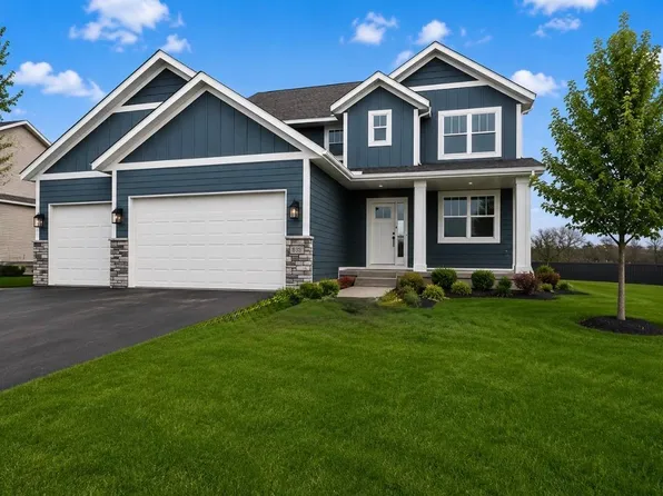 635 Parkside Ct, Eagan, MN 55123