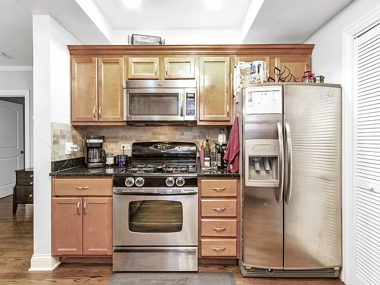5726 N Mozart St #3B — Photo 6