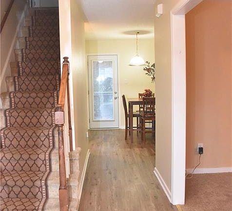 2nd image of 421 Pullbrooke Dr