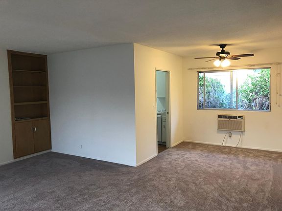 4th image of 818 La Cadena Ave #M