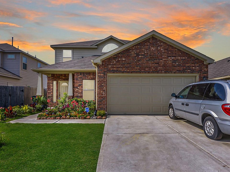 1st image of 16523 Veneta Ct