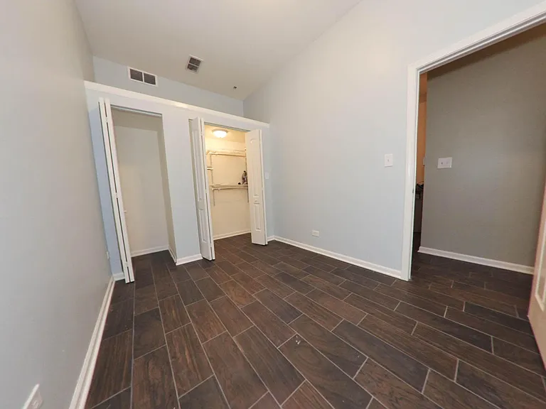 4434 W 28th St #1 — Photo 6