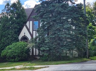 209 N 21st Ave E #2, Duluth, MN 55812