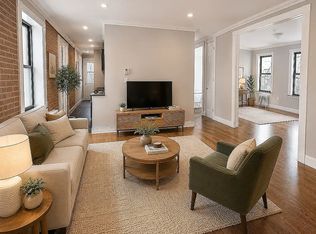 326 E 100th St #Rp5d, New York, NY 10029