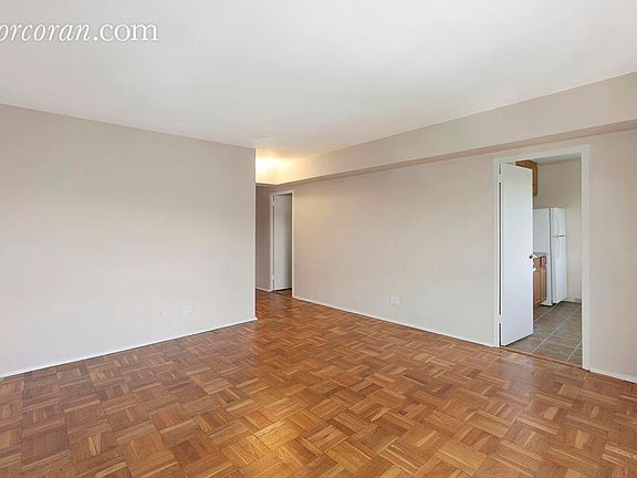 4th image of 105 Ashland Pl #7E