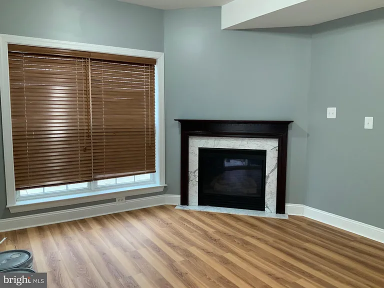 3301 Castle Ridge Cir #36 — Photo 6