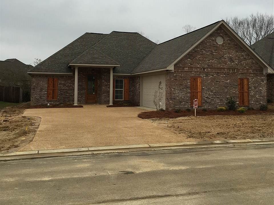 1st image of 122 Meadow Creek Dr