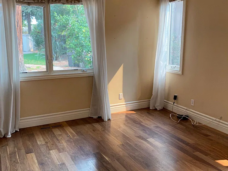 135 Carmelita Dr — Photo 17