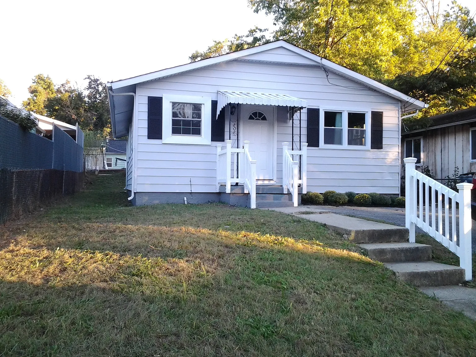 808 Clovis Ave photo 1