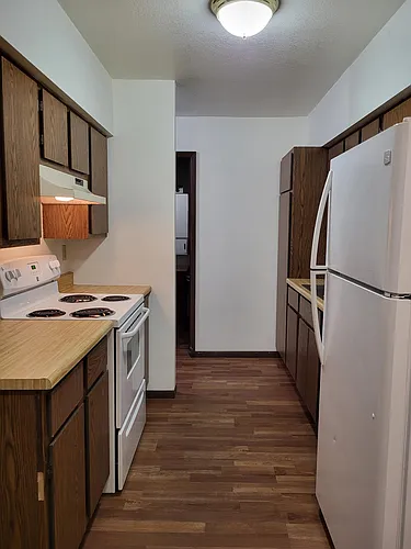 102 N Cedar St #9 Photo 1