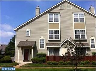 2908 Yarmouth Ln, Mount Laurel, NJ 08054