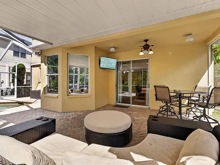 11115 Avery Oaks Dr — Photo 44