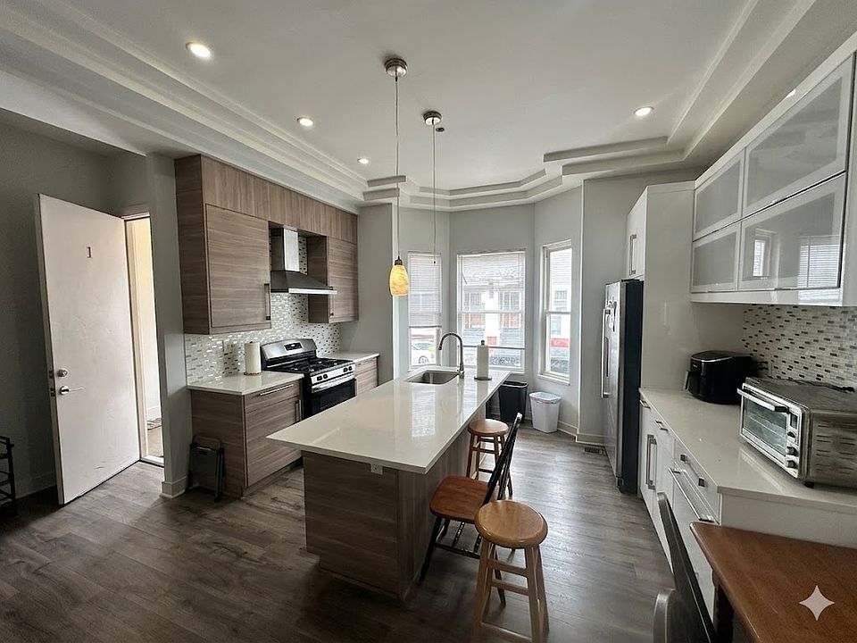 1st image of 24 Washburn St #2