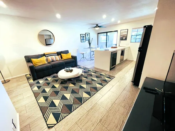 5300 E Waverly Dr APT K14, Palm Springs, CA 92264