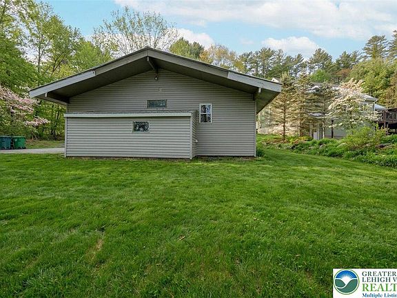 5th image of 108 Mink Ln