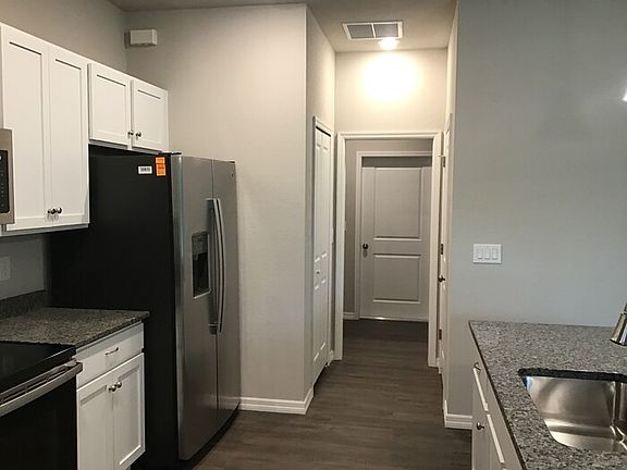 5th image of 4005 Pincushion St