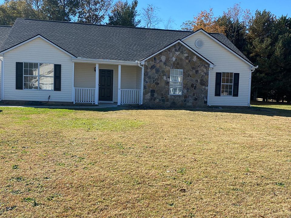 1st image of 3865 Walters Park Dr
