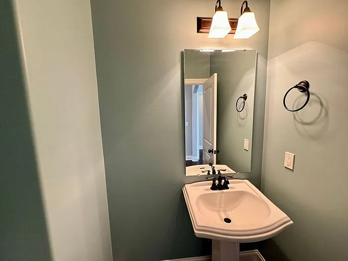 6342 Central Park Ln NW — Photo 36