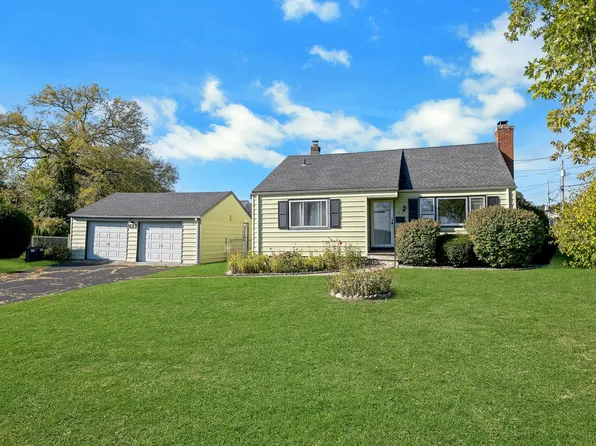 421 Short Beach Road, Stratford, CT 06615