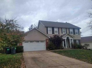5805 Walnut Creek Blvd, Saint Charles, MO