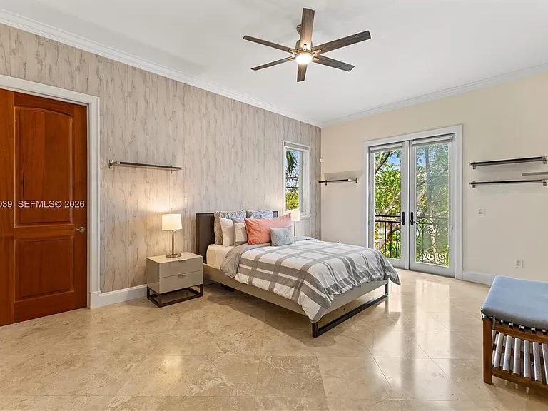 1410 Tagus Ave — Photo 35