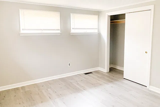 24 Silver St #2