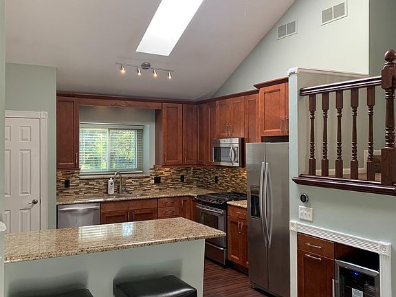 5th image of 2557 Country Village Ct