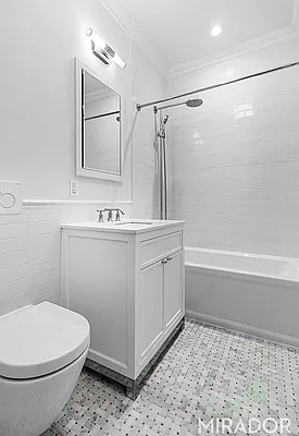 Rented by Mirador Real Estate | media 16