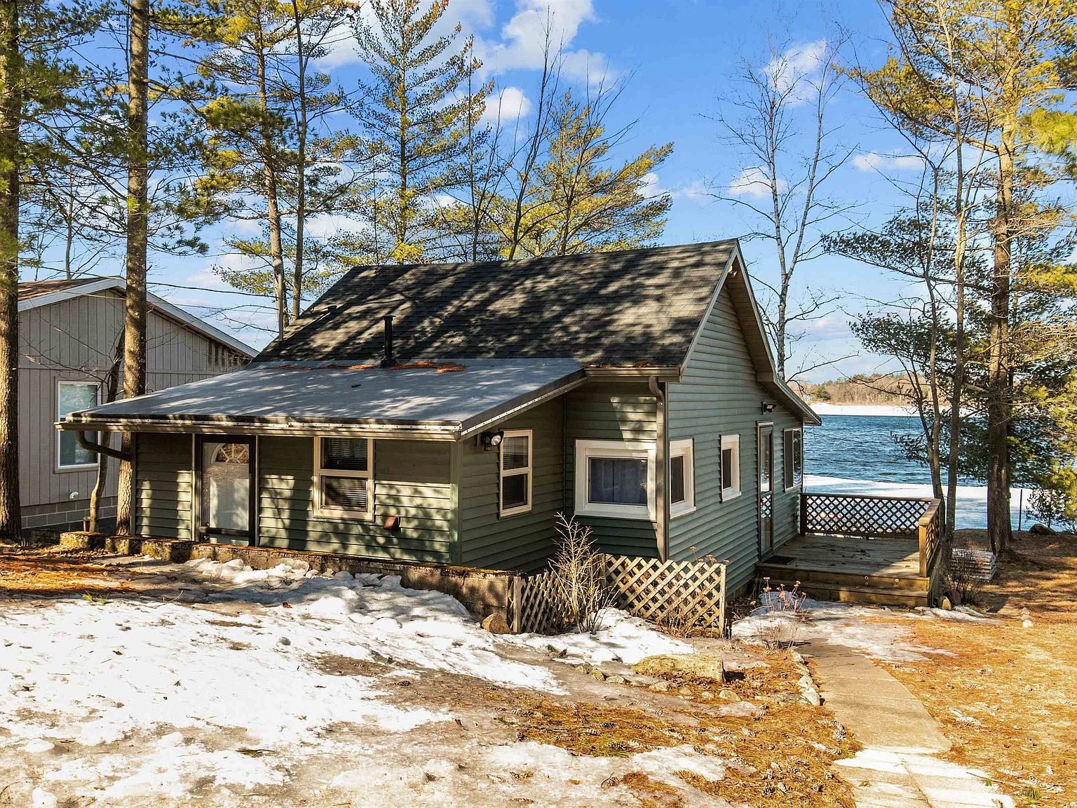N8033 Hatch Lake Rd, Iola, WI 54945 Zillow
