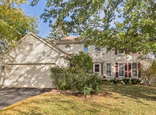 45 N Fiore Pkwy, Vernon Hills, IL