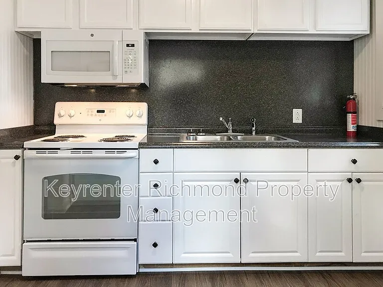 3415 Reynolds Rd — Photo 5