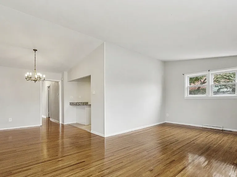 2678 Tremont St #1 — Photo 6