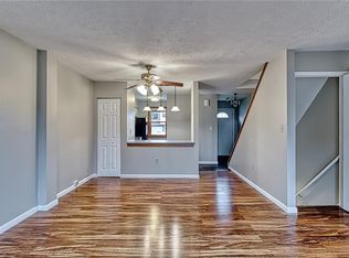 215 Woodhaven Dr, Seven Fields, PA 16046