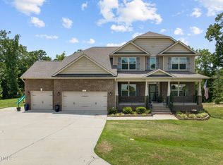 32 Big Oak Ct, Benson, NC 27504
