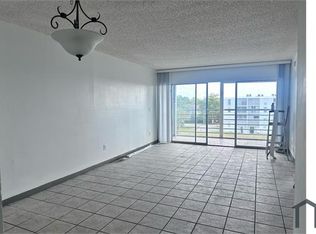 7980 N French Dr, Hollywood, FL 33024
