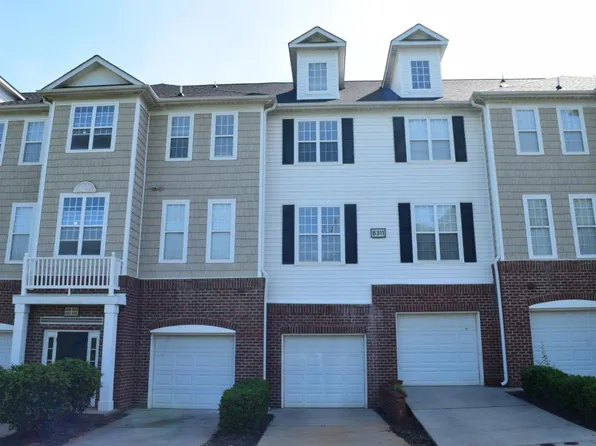 6321 Park Creek Dr, Charlotte, NC 28262