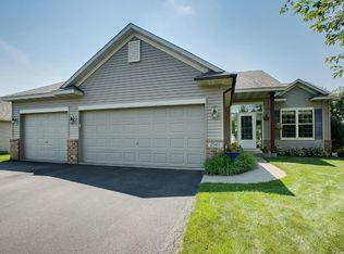 2543 Queen Ave, Shakopee, MN 55379