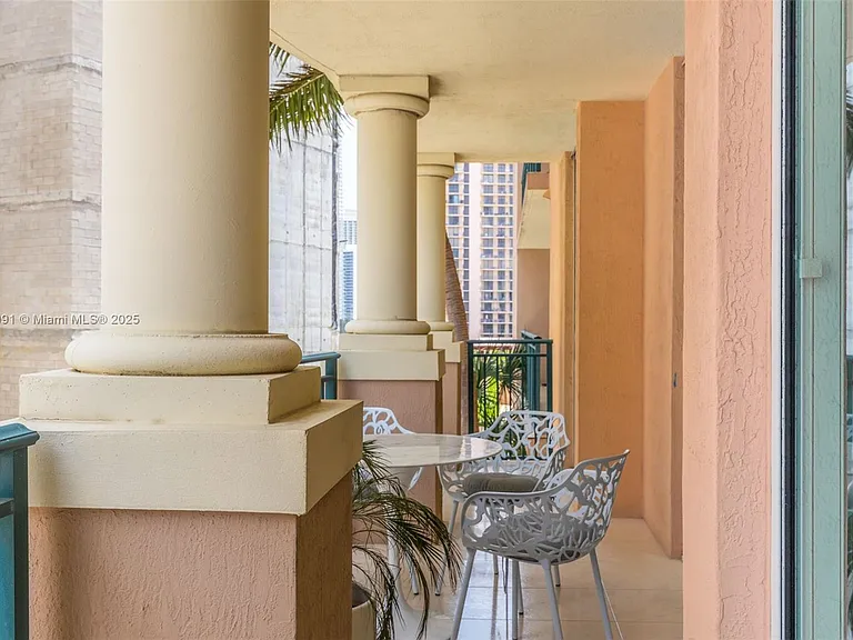 17555 E Atlantic Blvd #603 — Photo 40
