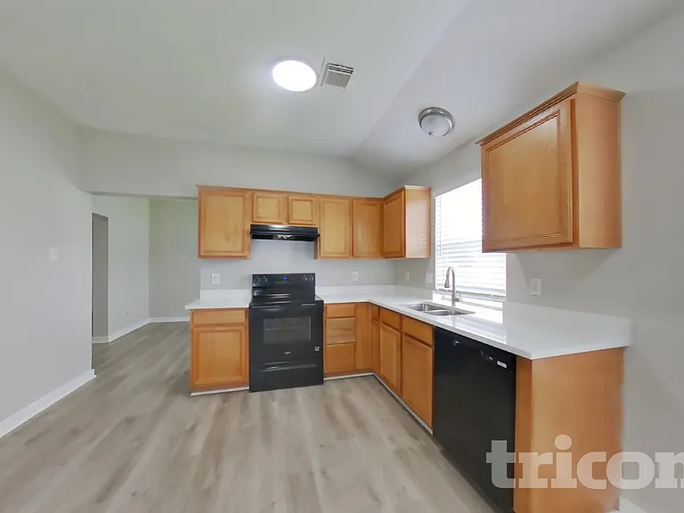 16507 Lazy Ridge Rd — Photo 6