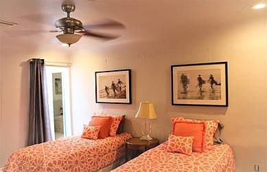 Second Bedroom with Vanity