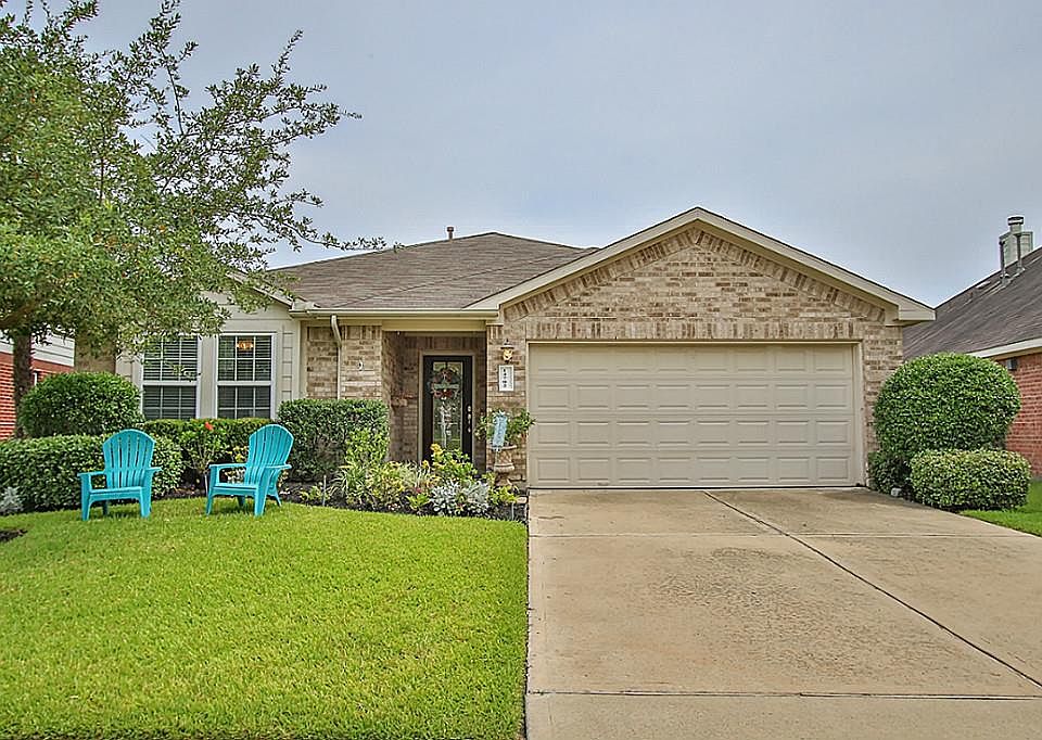 1st image of 14702 Emerald Cypress Ln