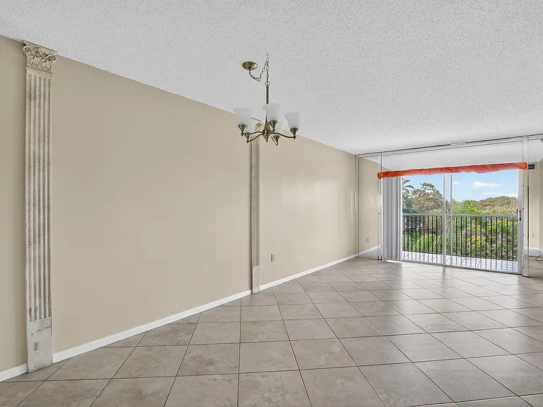 2236 N Cypress Bend Dr #508 — Photo 12