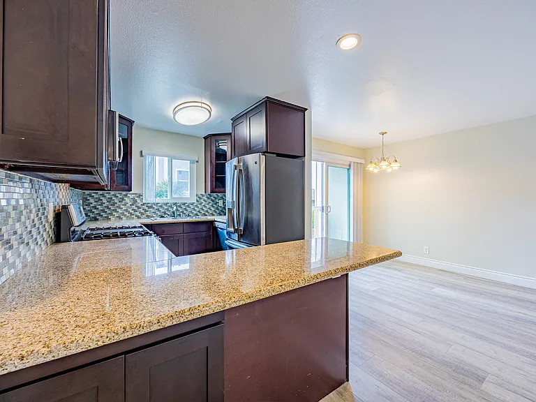 2411 Prospect Ave #107 — Photo 9
