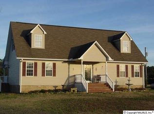 4115 Georgia Mountain Rd, Guntersville, AL 35976