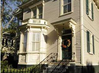130 Broad St, Charleston, SC 29401